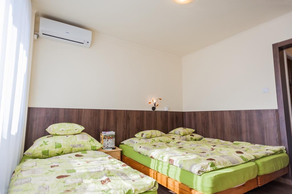 Milan Apartmanok 希欧福克 外观 照片