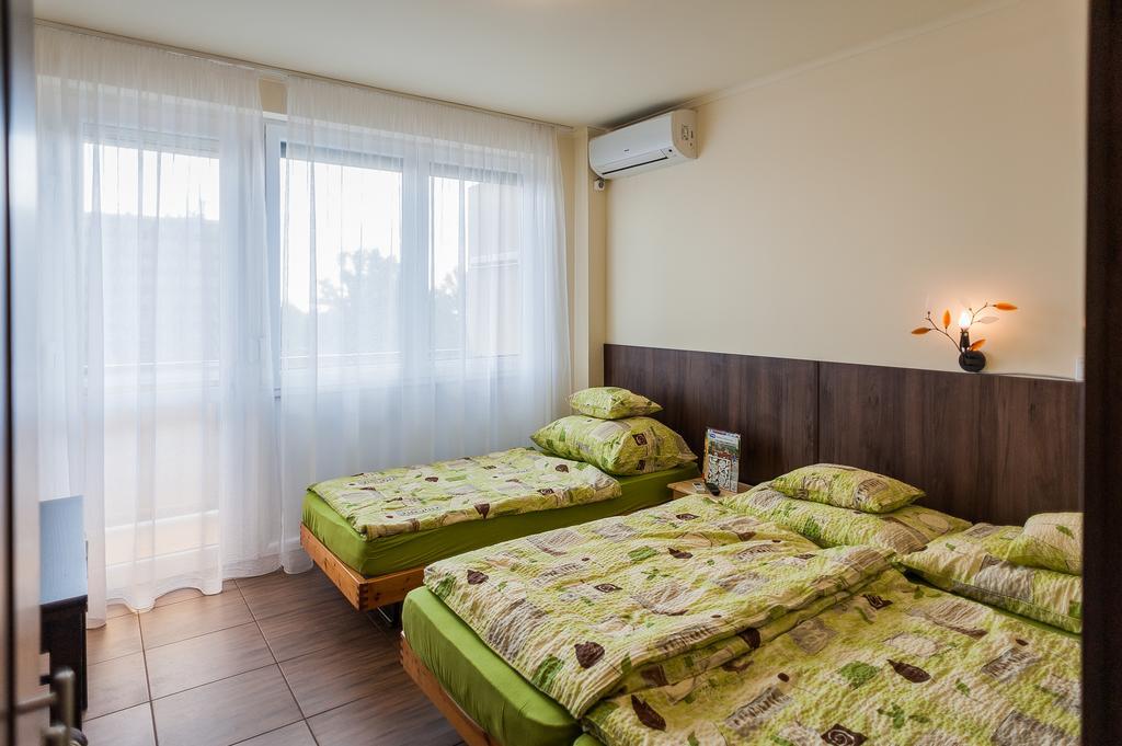 Milan Apartmanok 希欧福克 外观 照片